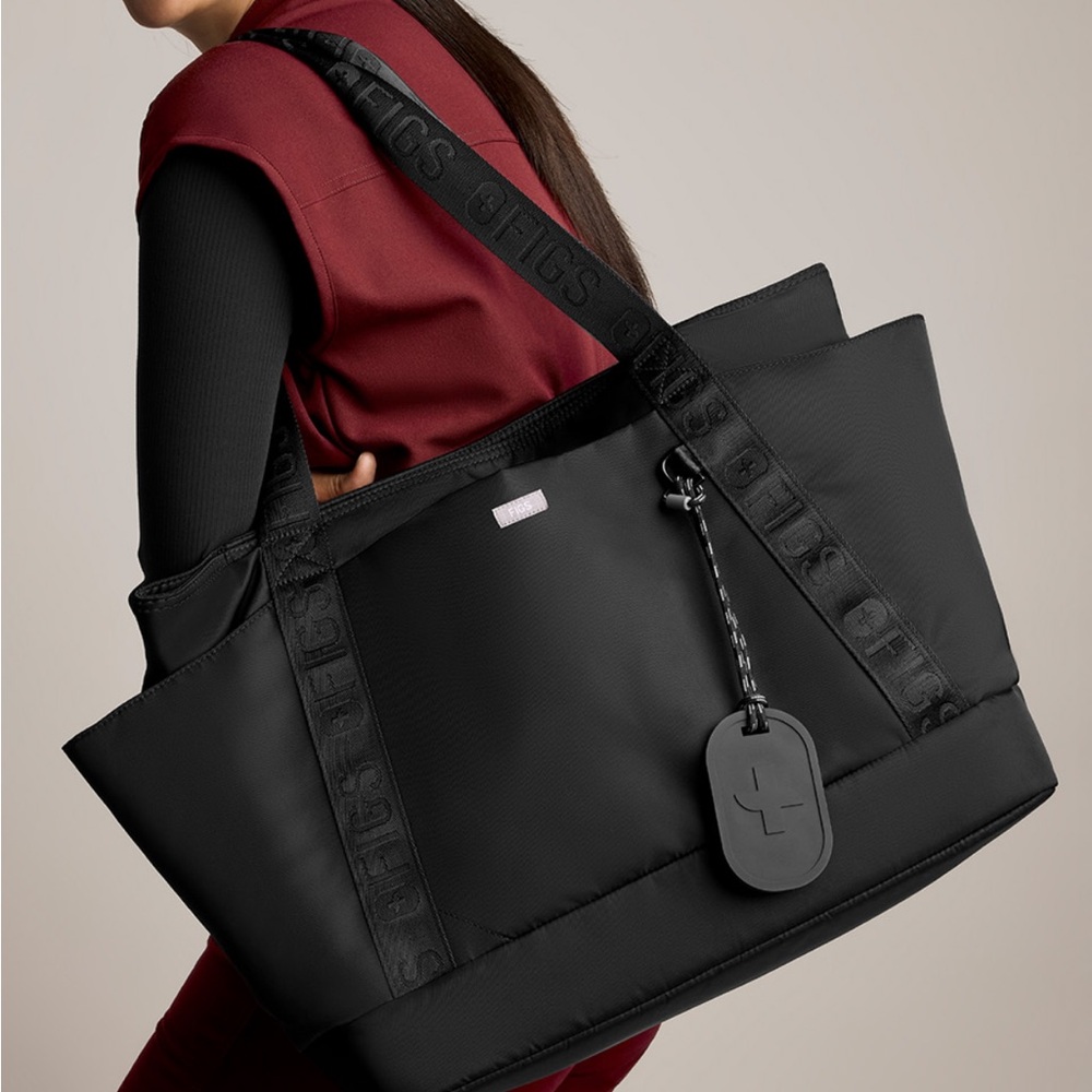 The Shift Tote Black